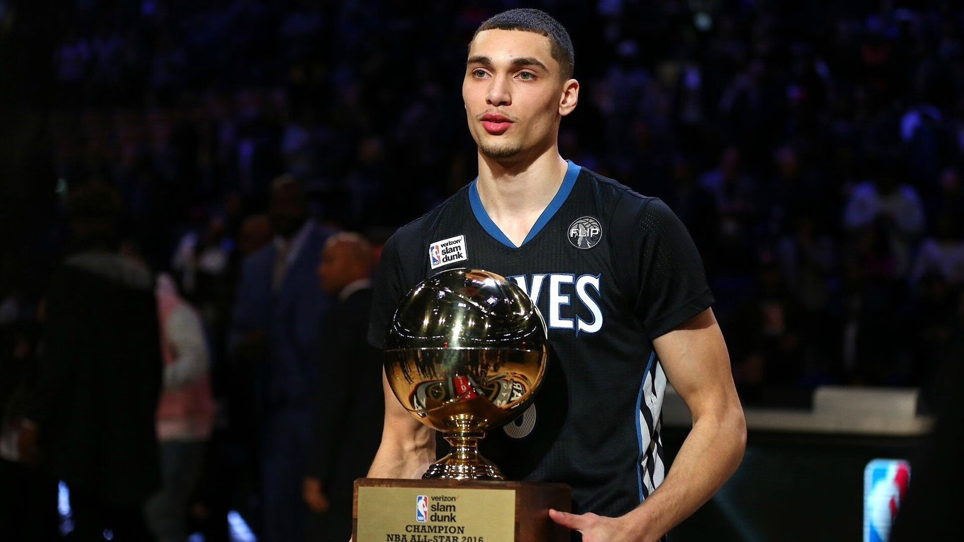 华体会官网入口最新网址-Scout迎来十赛季出色发挥，老鹰观众热烈欢呼！气势如虹延续