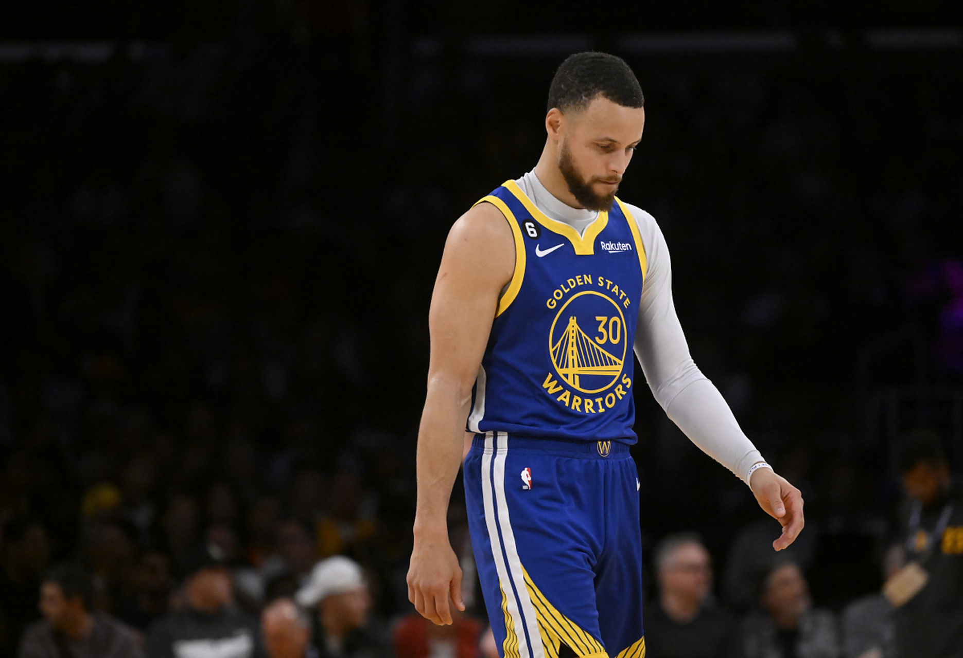 周冠宇赛后谦逊发言登热搜,洛杉矶湖人大胜金州勇士引发热议(周冠宇f1首秀) 周冠宇赛后谦逊发言登热搜,洛杉矶湖人大胜金州勇士引发热议(周冠宇f1首秀)